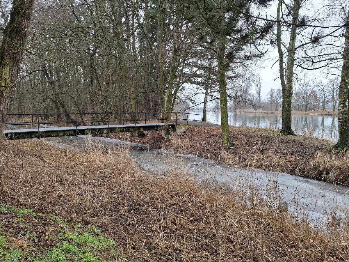 Lávka přes Lánskou strouhu